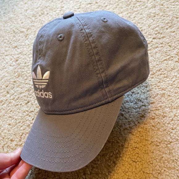 ‼️FINAL💲‼️*NWOT* Adidas hat - Picture 3 of 8